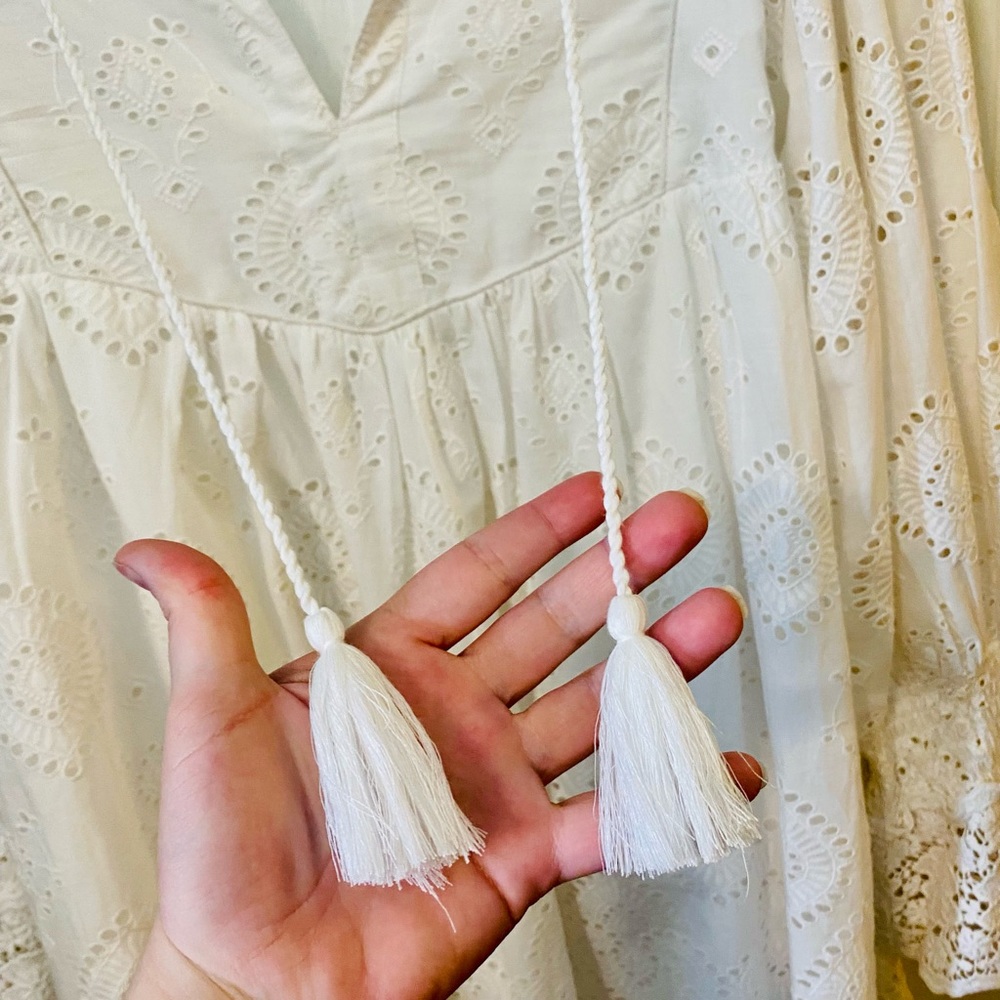 NWOT Spell & the Gypsy Collective White Dylan Smock Dress - Picture 16 of 17